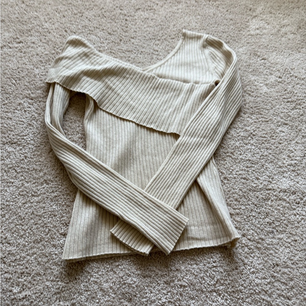 REVOLVE off one shoulder Lovers + Friends ribbed sweater top WORN ONCE